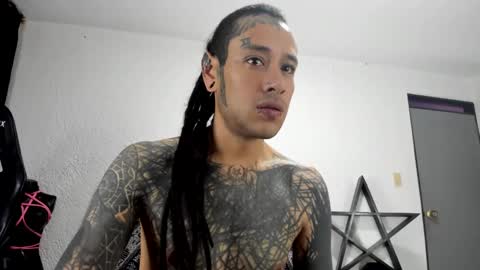 Snapshot of ink_u_buzz chatting on January 2025 11:43:02 AM Dani online show from January 2025 11:43:02 AM