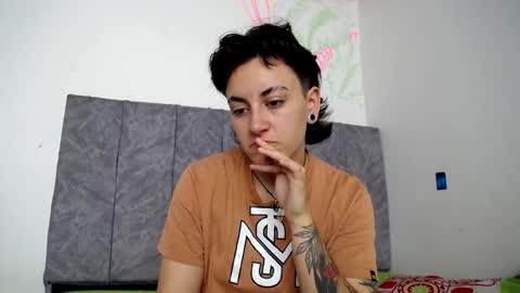 Snapshot of inkedgoddess58 chatting on December 2025 04:33:01 PM lyan onlyfans n linda online show from December 2025 04:33:01 PM