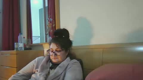inna46_ online show from February 2026 03:16:02 PM