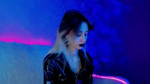 Venera  online show from December 2024 03:21:01 PM