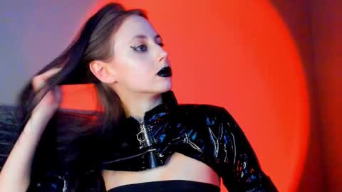 Venera  online show from February 2026 04:21:02 PM