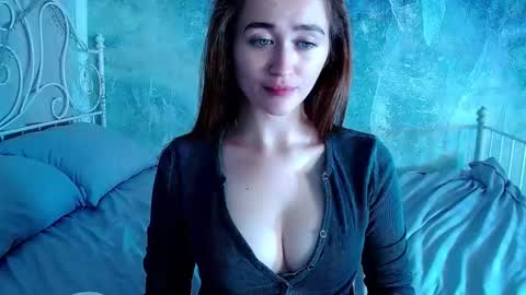 Lina online show from October 2025 01:08:02 AM