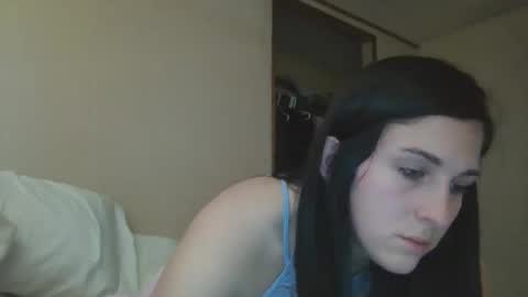 innocentlilsarah online show from November 2025 05:13:01 PM