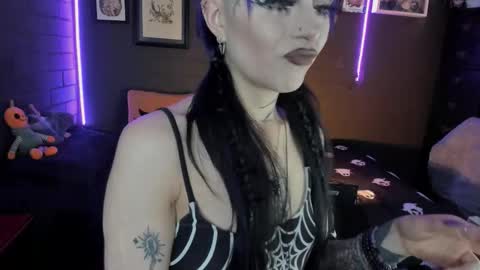 Snapshot of insania_999 chatting on September 2025 05:14:02 PM SANIA online show from September 2025 05:14:02 PM