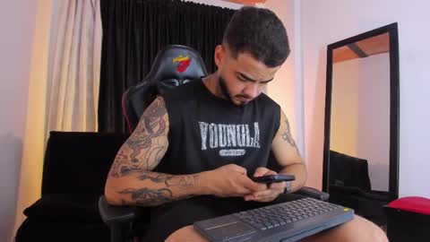 Brayan Chavez online show from April 2026 01:58:02 AM