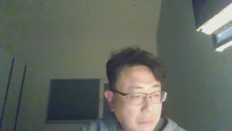 Snapshot of insuclee197641 chatting on April 2026 03:46:02 PM insuclee197641 online show from April 2026 03:46:02 PM
