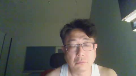 Snapshot of insuclee197641 chatting on April 2026 02:12:02 PM insuclee197641 online show from April 2026 02:12:02 PM