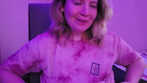 Faye online show from October 2025 02:34:01 AM