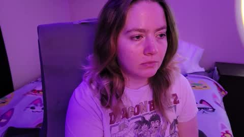 Faye online show from February 2026 04:32:01 AM