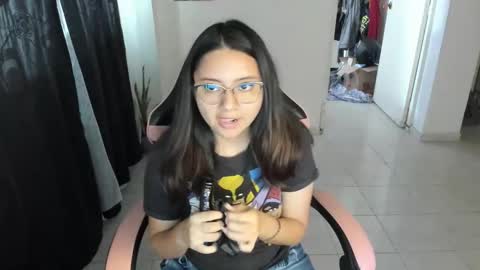 Iris 3 online show from December 2024 05:00:01 PM