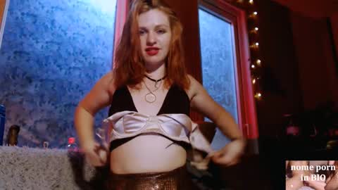 Cassie online show from October 2025 01:17:01 PM