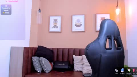 Snapshot of iori_21 chatting on December 2024 12:27:02 PM iori online show from December 2024 12:27:02 PM