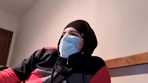 Snapshot of iplaywithu221 chatting on February 2025 04:07:01 PM iplaywithu221 online show from February 2025 04:07:01 PM