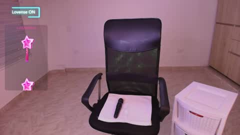 Snapshot of irantzu_hank chatting on June 2026 02:01:01 AM Irantzu online show from June 2026 02:01:01 AM