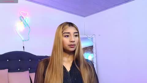 Snapshot of irina_tay1 chatting on December 2025 12:09:01 PM IRINA online show from December 2025 12:09:01 PM