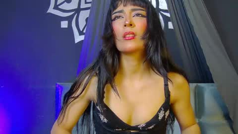 Snapshot of iris_komatsu chatting on May 2026 10:36:01 PM Iris Komatsu online show from May 2026 10:36:01 PM
