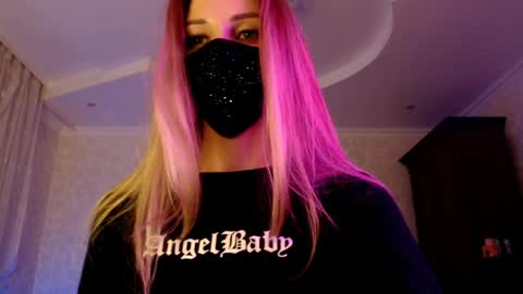 Lily online show from June 2026 08:56:02 PM