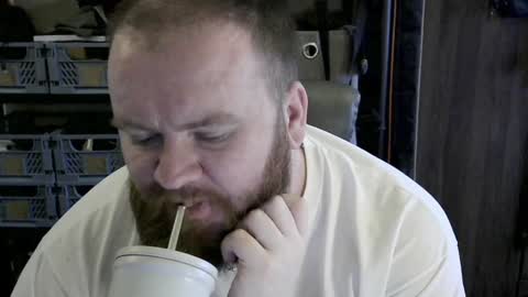 Snapshot of irishdaddy24 chatting on December 2024 02:59:02 PM twitter theirishman205 online show from December 2024 02:59:02 PM