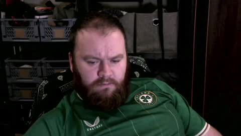 Snapshot of irishdaddy24 chatting on January 2025 06:25:01 PM twitter theirishman205 online show from January 2025 06:25:01 PM