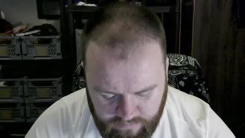 Snapshot of irishdaddy24 chatting on February 2025 08:33:01 PM twitter theirishman205 online show from February 2025 08:33:01 PM