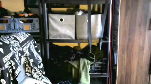 Snapshot of irishdaddy24 chatting on March 2025 03:48:01 PM twitter theirishman205 online show from March 2025 03:48:01 PM