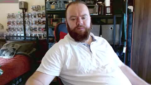 Snapshot of irishdaddy24 chatting on October 2025 08:45:02 AM twitter theirishman205 online show from October 2025 08:45:02 AM