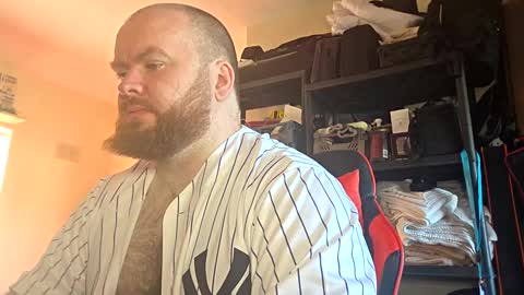 Snapshot of irishdaddy24 chatting on November 2025 10:36:02 AM twitter theirishman205 online show from November 2025 10:36:02 AM