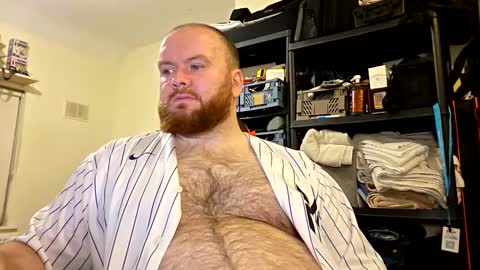 Snapshot of irishdaddy24 chatting on November 2025 05:33:02 PM twitter theirishman205 online show from November 2025 05:33:02 PM