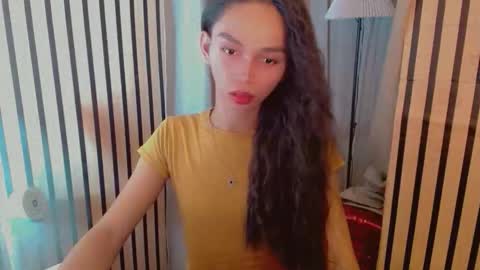 IRISH AND TRIXIE online show from April 2026 01:39:01 AM