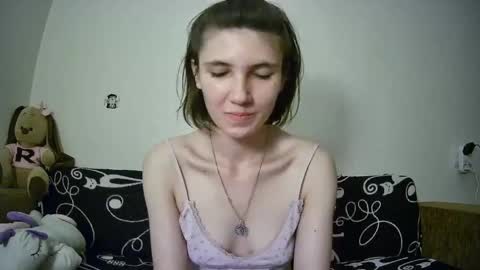 urrAngel online show from June 2026 01:31:02 PM
