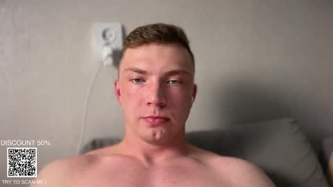 Snapshot of iron__chapman chatting on November 2025 09:14:02 PM Iron online show from November 2025 09:14:02 PM