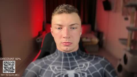 Snapshot of iron__chapman chatting on November 2025 10:54:02 PM Iron online show from November 2025 10:54:02 PM