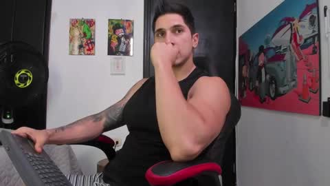 Snapshot of ironflex1 chatting on January 2025 06:27:01 PM Jake online show from January 2025 06:27:01 PM