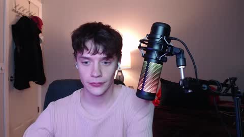 Snapshot of ironthud chatting on December 2024 01:39:02 AM Sam online show from December 2024 01:39:02 AM