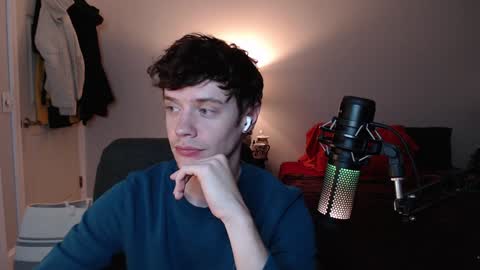 Snapshot of ironthud chatting on December 2024 03:29:02 AM Sam online show from December 2024 03:29:02 AM