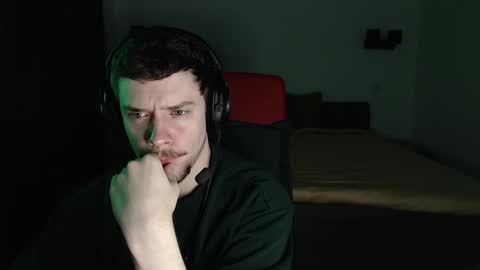 Snapshot of ironthud chatting on February 2025 09:36:02 PM Sam online show from February 2025 09:36:02 PM