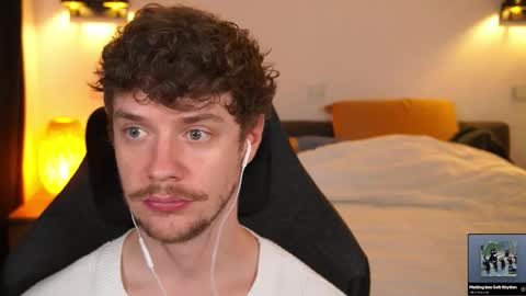 Snapshot of ironthud chatting on September 2025 01:25:02 PM Sam online show from September 2025 01:25:02 PM