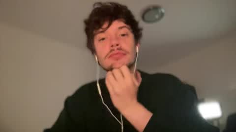 Snapshot of ironthud chatting on October 2025 08:11:02 PM Sam online show from October 2025 08:11:02 PM