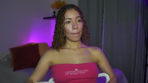 isa_____ online show from September 2025 02:03:02 AM