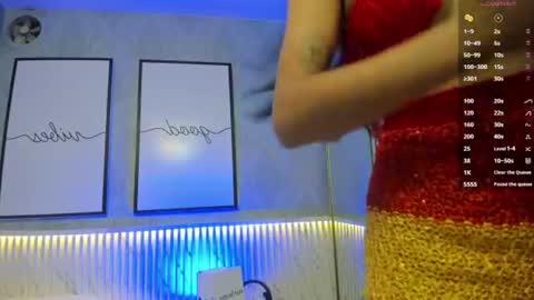 Snapshot of isa_little4u chatting on June 2026 10:19:01 AM online show from June 2026 10:19:01 AM