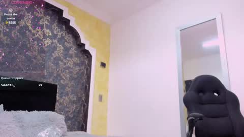 Snapshot of isa_little_star chatting on February 2025 03:31:02 PM Isa online show from February 2025 03:31:02 PM