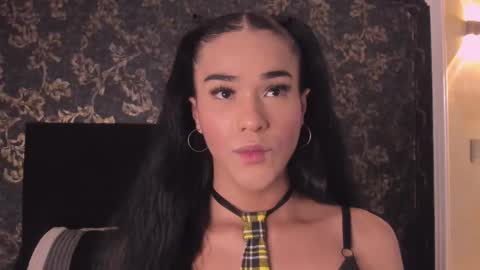 Snapshot of isa_little_star chatting on March 2025 01:03:02 PM Isa online show from March 2025 01:03:02 PM