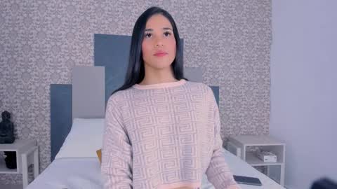 Snapshot of isa_little_star chatting on October 2025 02:19:01 PM Isa online show from October 2025 02:19:01 PM