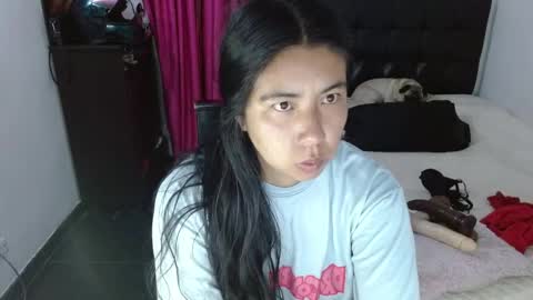 Isa online show from October 2025 01:38:01 AM