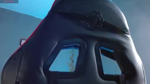 isa_salvatore online show from October 2025 06:59:01 PM