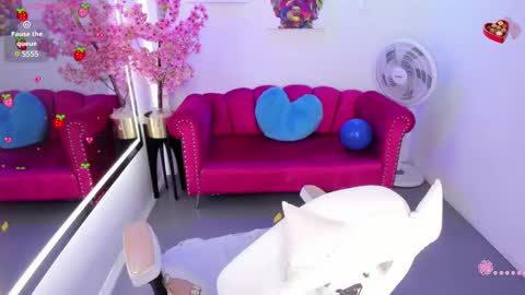 Snapshot of isa_t18 chatting on February 2025 09:56:02 AM isabella online show from February 2025 09:56:02 AM