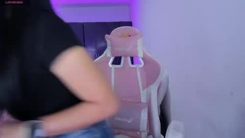 isaa_diamond online show from April 2026 10:34:02 PM