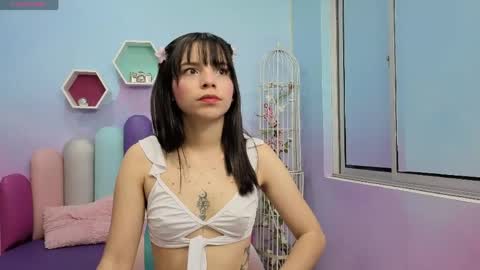 Snapshot of isaa_skinnyy chatting on May 2026 03:13:02 AM Isaa Skinny online show from May 2026 03:13:02 AM