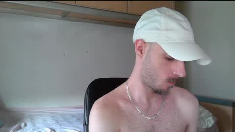 Isaac99c online show from May 2026 08:31:01 AM