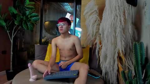 Snapshot of isaac_grimm chatting on November 2025 03:42:02 AM isaac_grimm online show from November 2025 03:42:02 AM